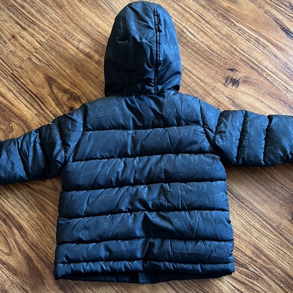 DKNY puffer coat - Picture 4 of 5